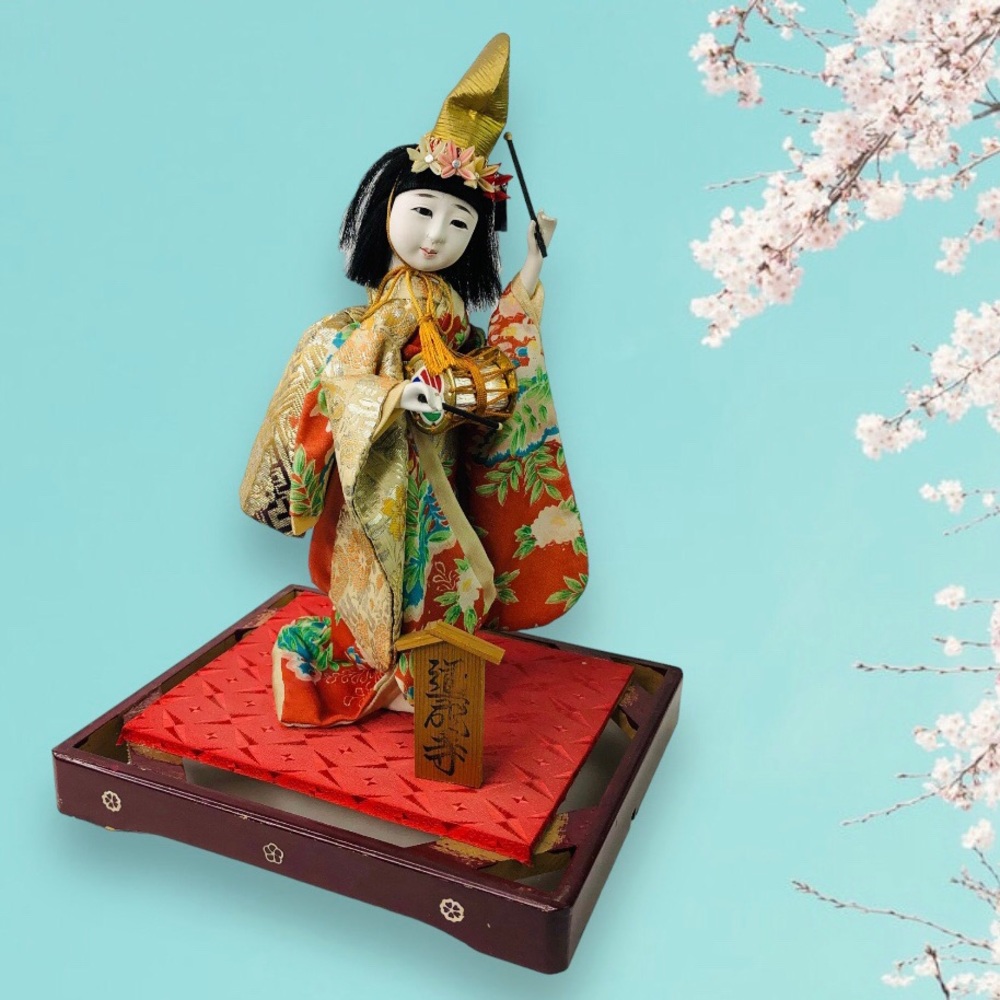 Japanese Doll A Girl striking a Drumb Silk Kimono 12" Dancing Geisha glass eyes
